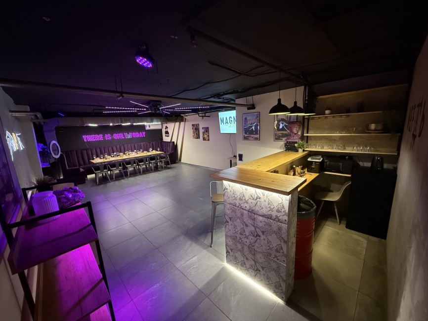 Зал NEFTb - 1 час фото 4